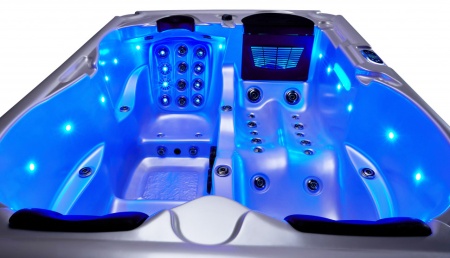 Мини СПА бассейн Joyee SPA Barcelona