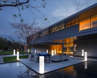 Светильник Цилиндр 30х190 питание от АКБ, RGB Светильник Цилиндр 30х190 питание от АКБ, RGB