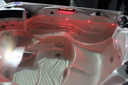 Гидромассажный бассейн Sunrans SR872